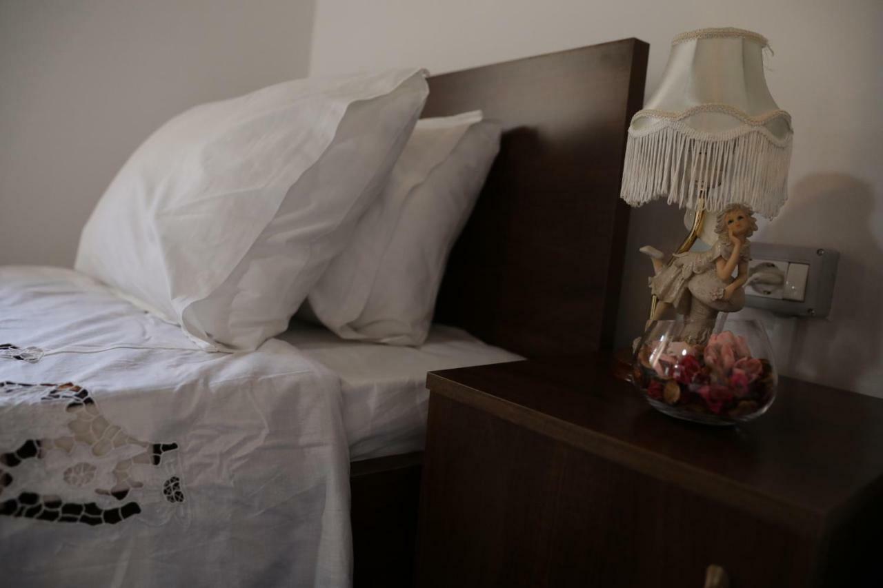 Guest House Mikel Берат Экстерьер фото