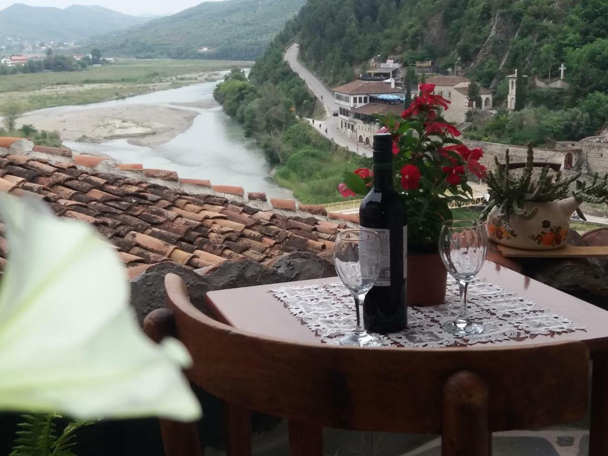 Guest House Mikel Берат Экстерьер фото